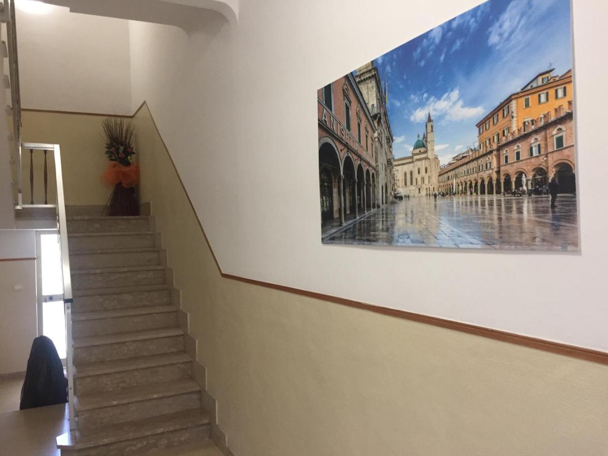 App Sul Lungomare Apartamento San Benedetto del Tronto Exterior foto